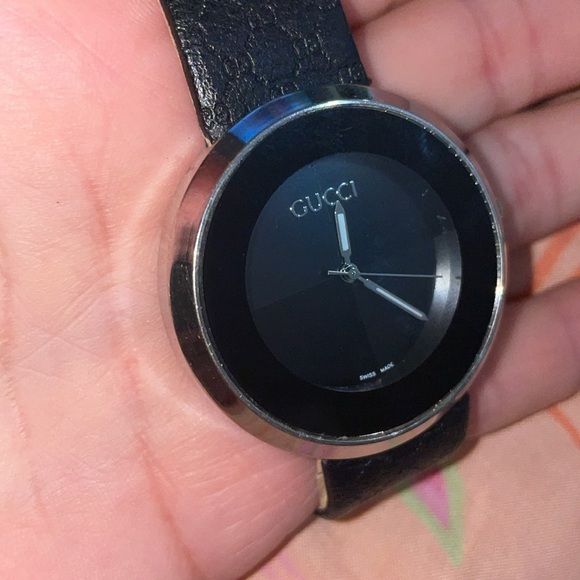GUCCI WOMANS WATCH - Picture 3 of 9